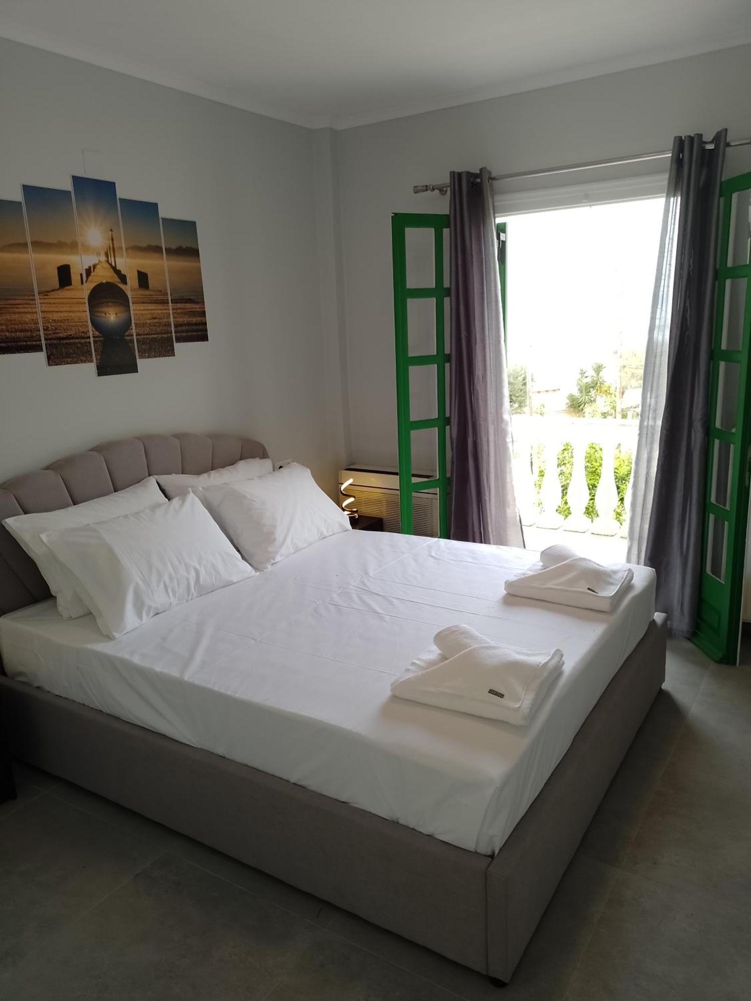 Vakantiehuis Viktor's House By The Sea *